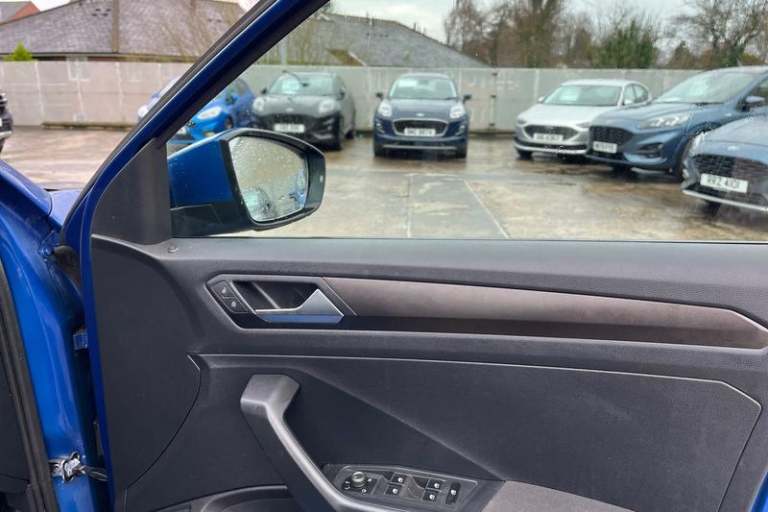 2019 Volkswagen T-Roc 1.6 TDI SE SUV 5dr Diesel Manual Euro 6 (s/s) (115 ps)- Parking Sensors Man...