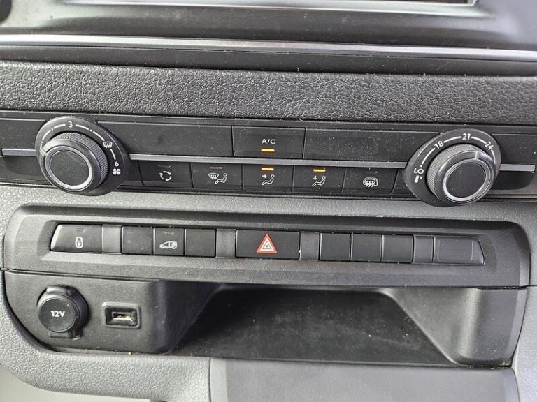 2022 Vauxhall Vivaro Turbo D 2900 Dynamic L2H1 Euro 6 2022 Panel Van Diesel Manual