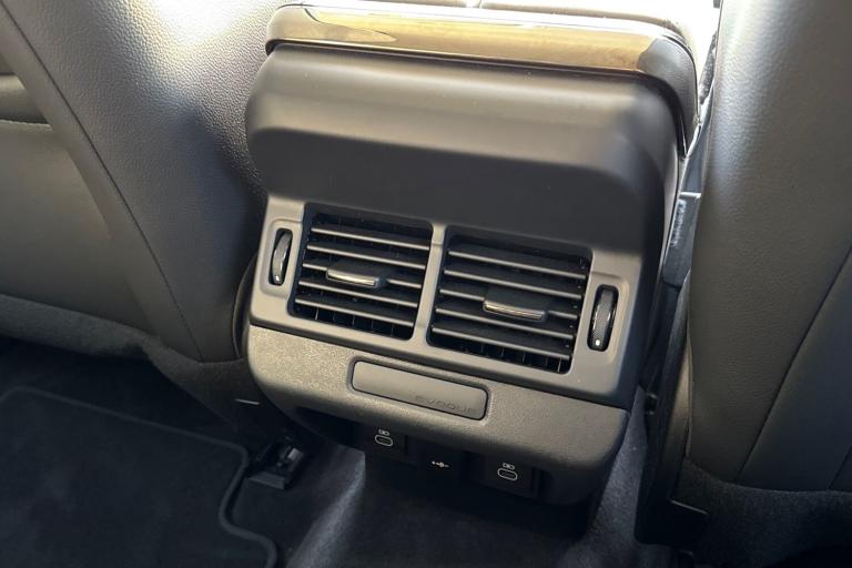 2024 Land Rover Range Rover Evoque 2.0 D200 Dynamic SE 5dr SUV Automatic