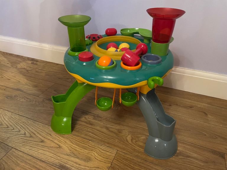 ELC Ball Activity Play Table
