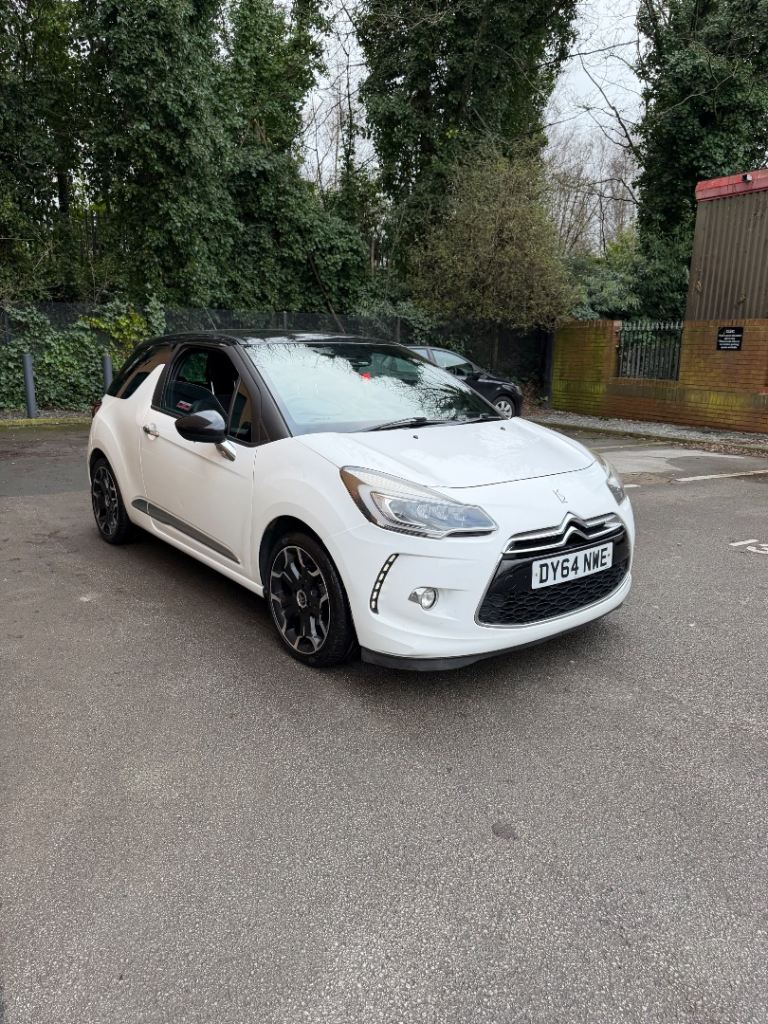 Citroen, DS3, Hatchback, 2014, Manual, 1560 (cc), 3 doors