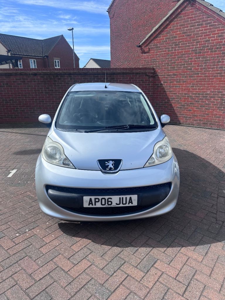 Peugeot, 107, Hatchback, 2006, Manual, 998 (cc), 3 doors