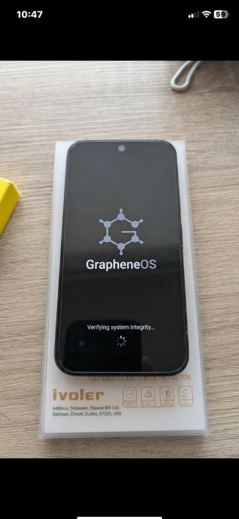 Google Pixel with GrapheneOS – Fair Condition