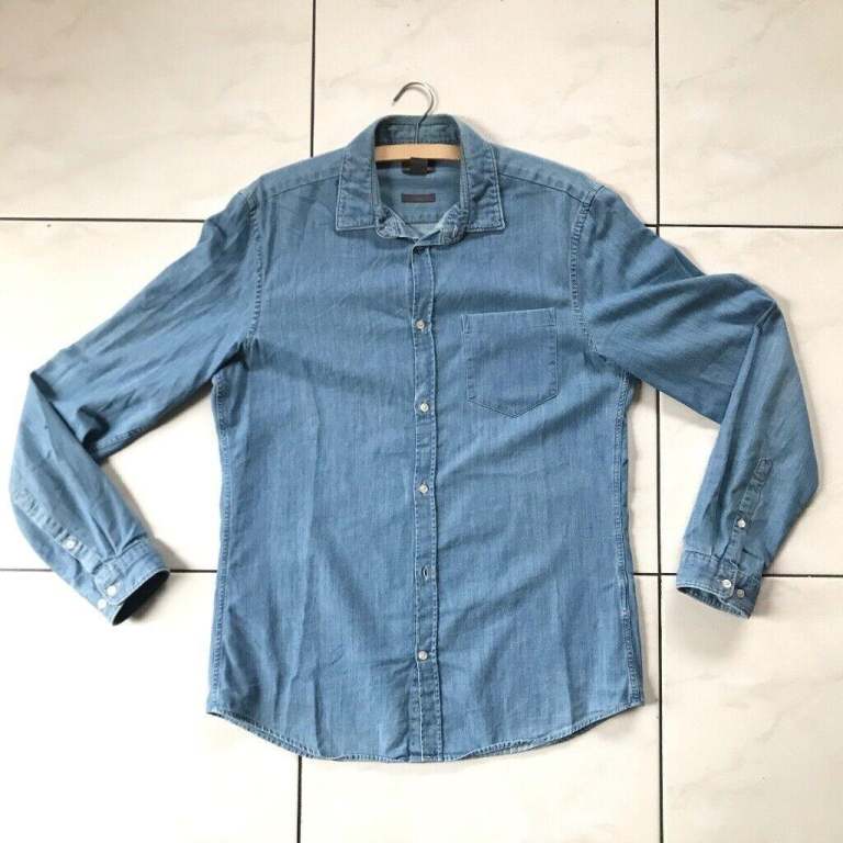 image for Men’s Casual Blue Jeans Shirt H&M Slim Fit Size Medium M