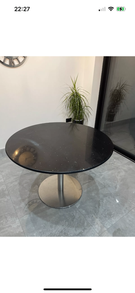 Helsinki 110cm brushed still Starlight quartz top dining table And chair