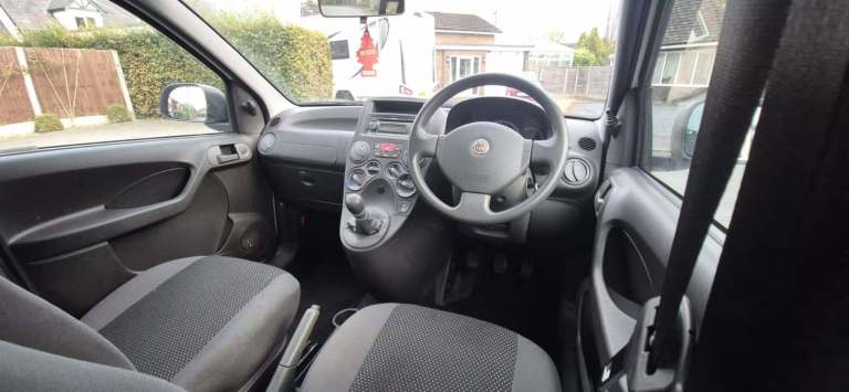 1 Previous owner. Very low mileage. £35 Car Tax. 2010 Fiat Panda Active Eco 1.1 Petrol Manual 5 dr