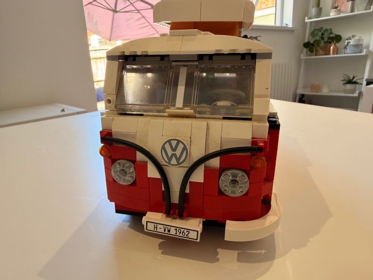 LEGO Creator Expert Volkswagen T1 Camper Van 10220