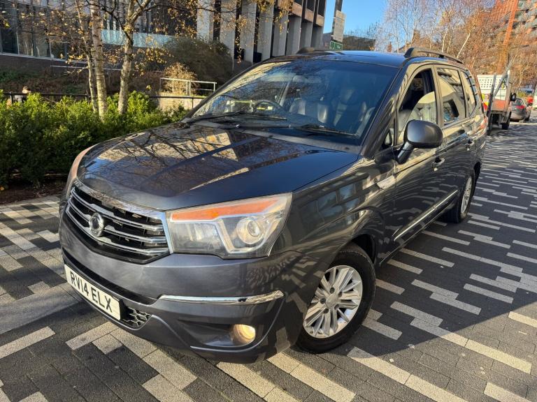 2014 SSANGYONG RODIUS TURISMO 2.0 E-XDI T-TRONIC AUTOMATIC 4WD 7 SEATER 5dr GREY