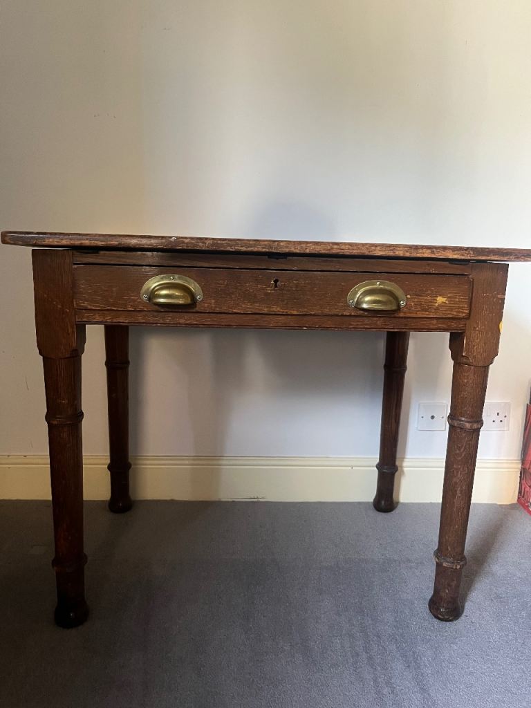 Victorian desk/table 