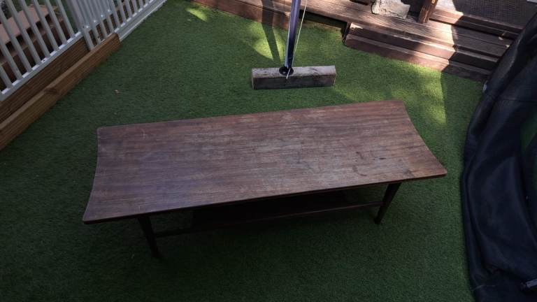Old wooden coffee table, delivery available 