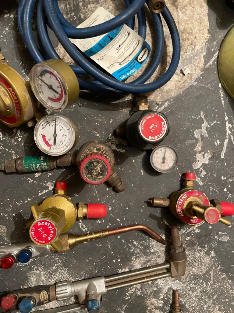 Welding torches, hoses, regulators and nozzles 