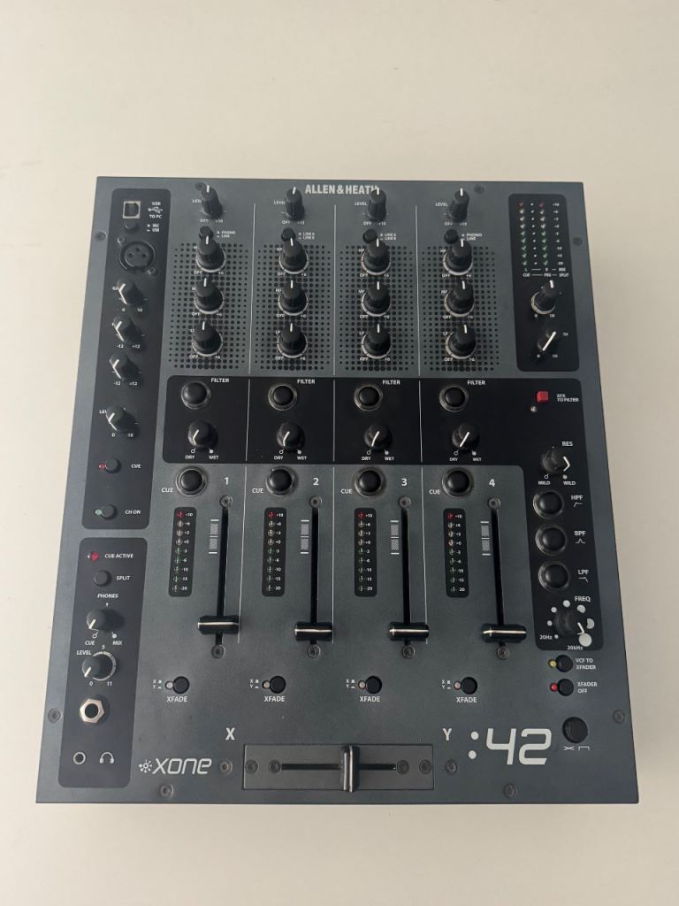 Allen and Heath Xone 42 DJ Mixer