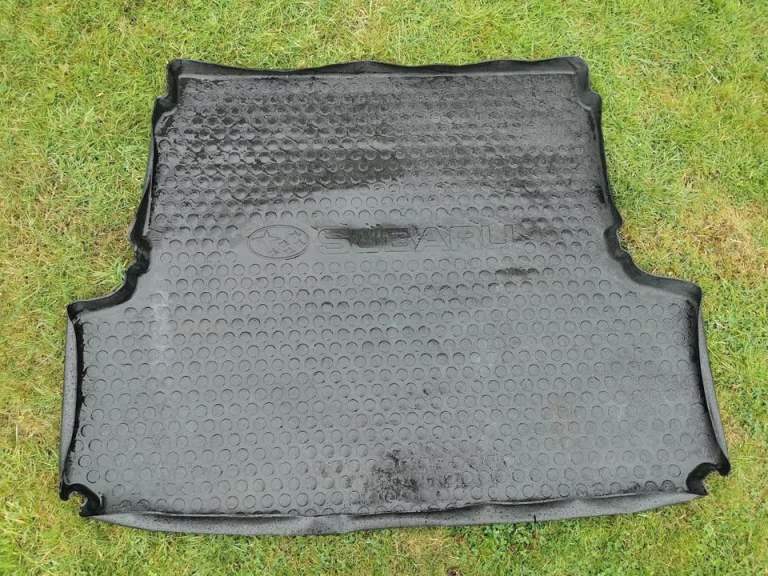 Genuine Subaru Outback 2000-2008 Car Rear boot/tailgate waterproof Liner Black