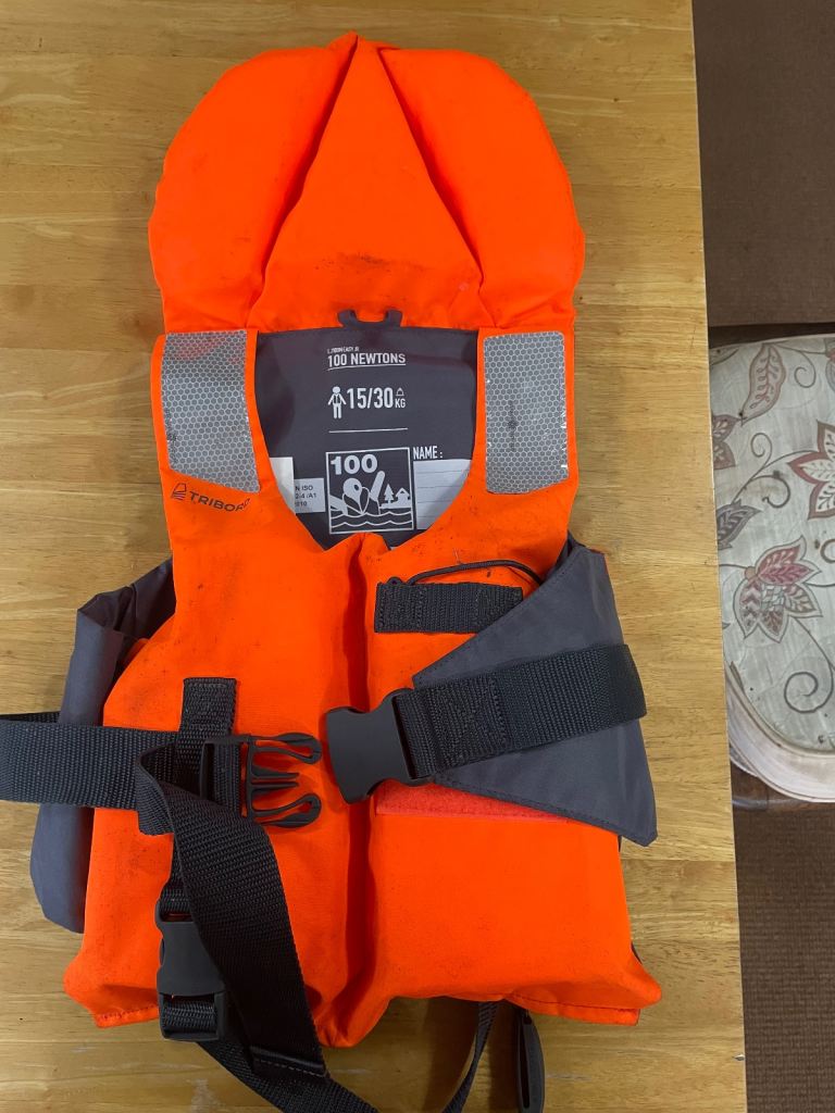 Child’s Lifejacket.