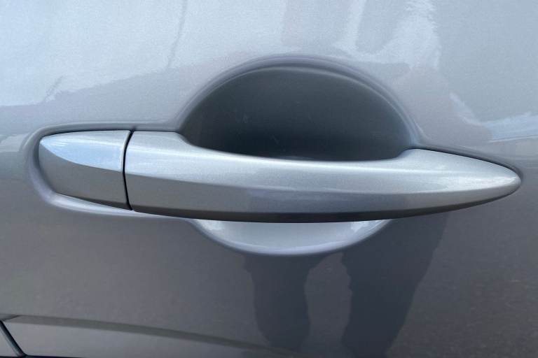 2023 Nissan Qashqai 1.3 DiG-T MH Tekna 5dr Hatchback Petrol Manual