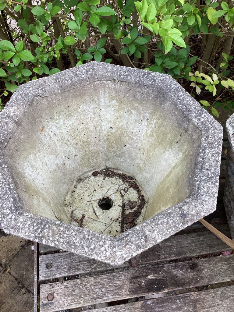 PAIR OF WONDERFUL COLOURFUL VINTAGE PLANT POTS 🪴ON METAL LEGS 