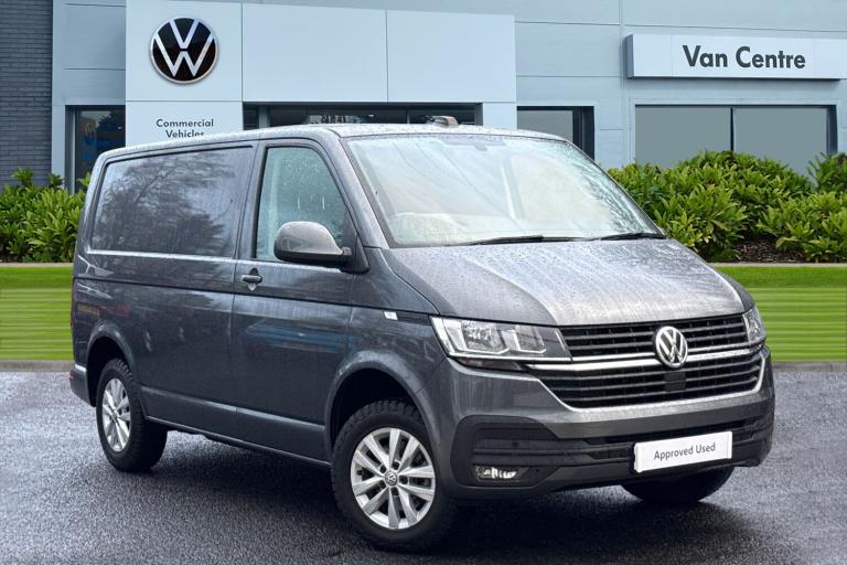 2021 Volkswagen Transporter T30 Panel van Highline SWB 150 PS 2.0 TDI 7sp DSG Van DIESEL Automatic