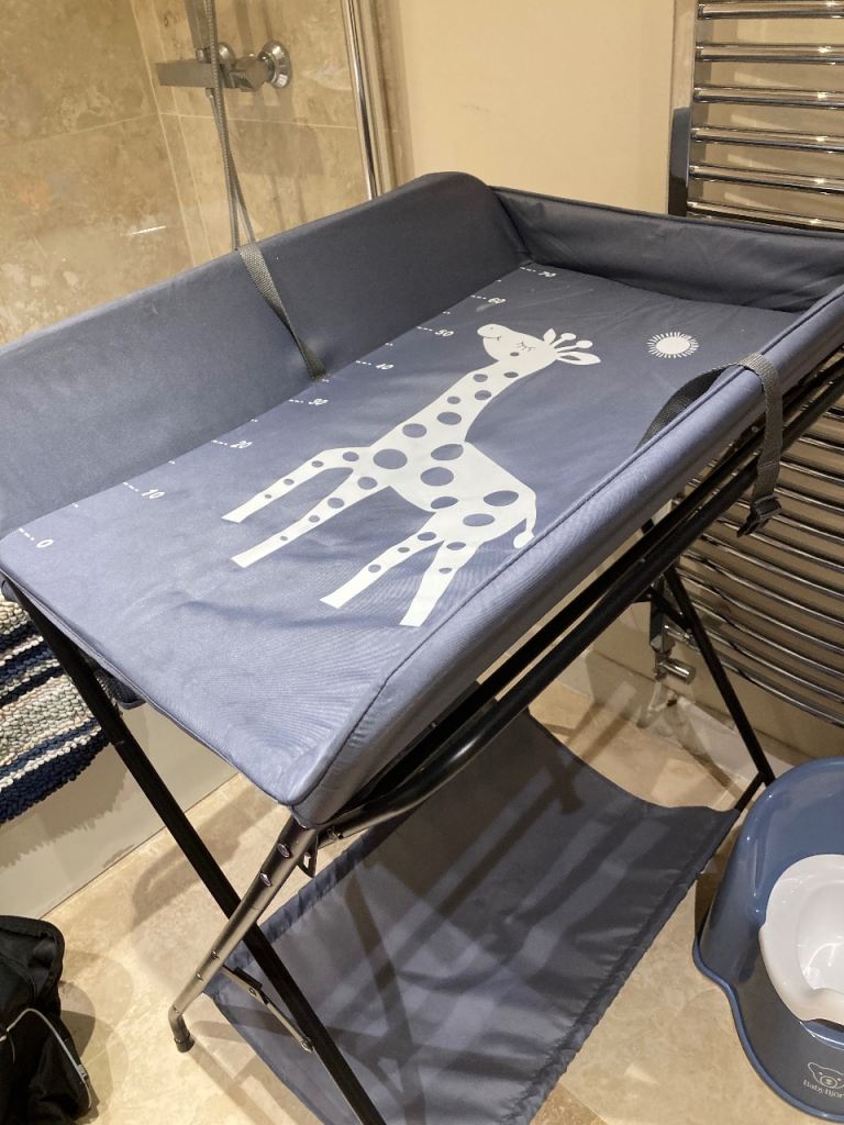 image for Folding Changing table