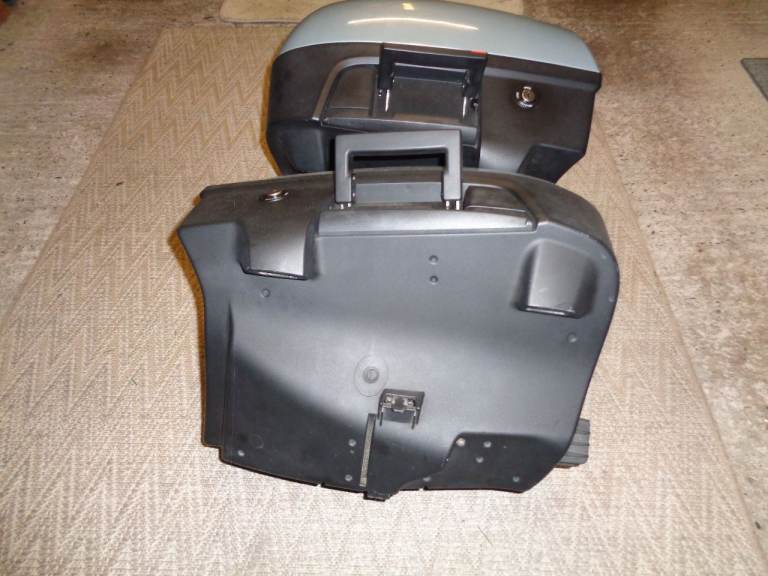 BMW R1200R Panniers