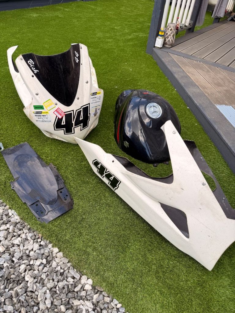 Gsxr 1000 Track fairing