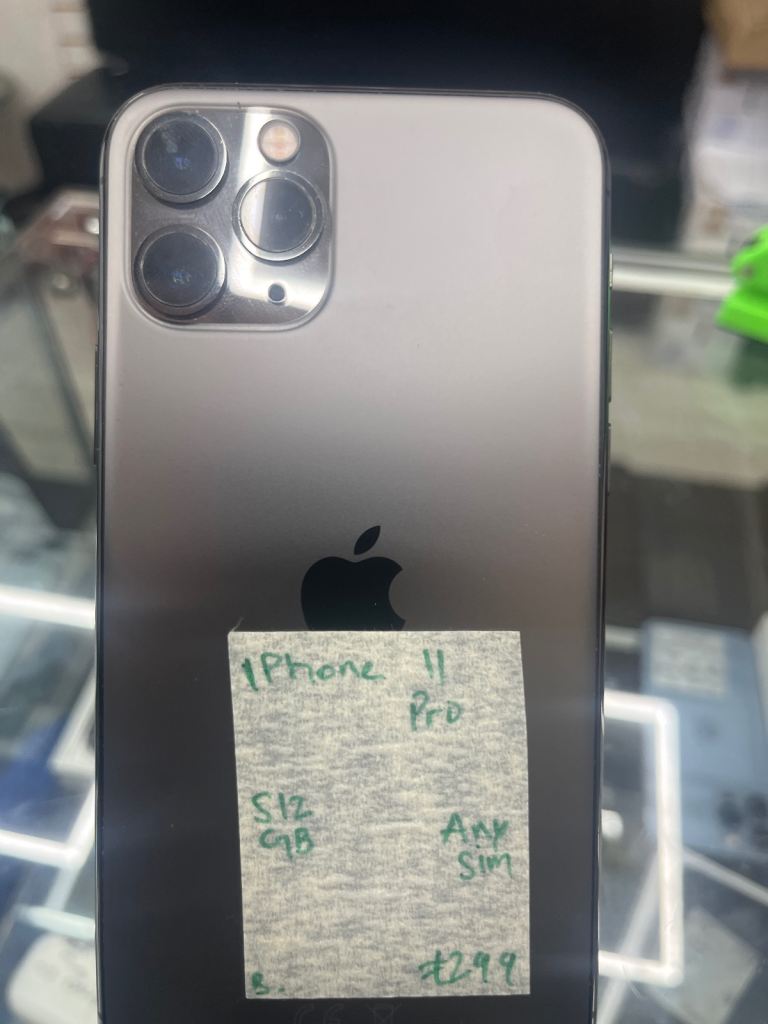 Apple iPhone 11 Pro !! 512GB!! Any sim working!!
