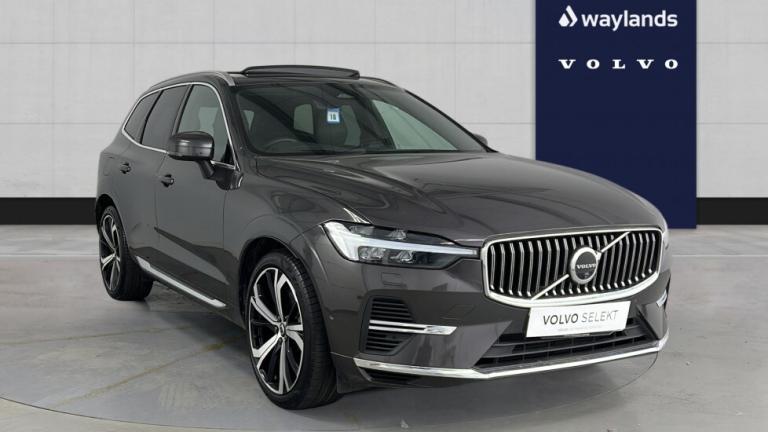 2025 Volvo XC60 Ultra, T8 AWD Plug-in hybrid, Electric/Petrol, Bright Estate Petrol Parallel PHEV...