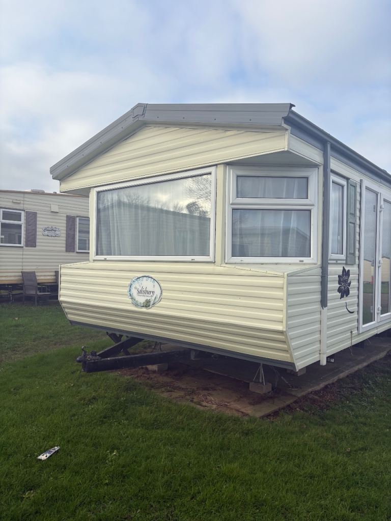 7/8 Berth Willerby Salisbury Caravan to Let