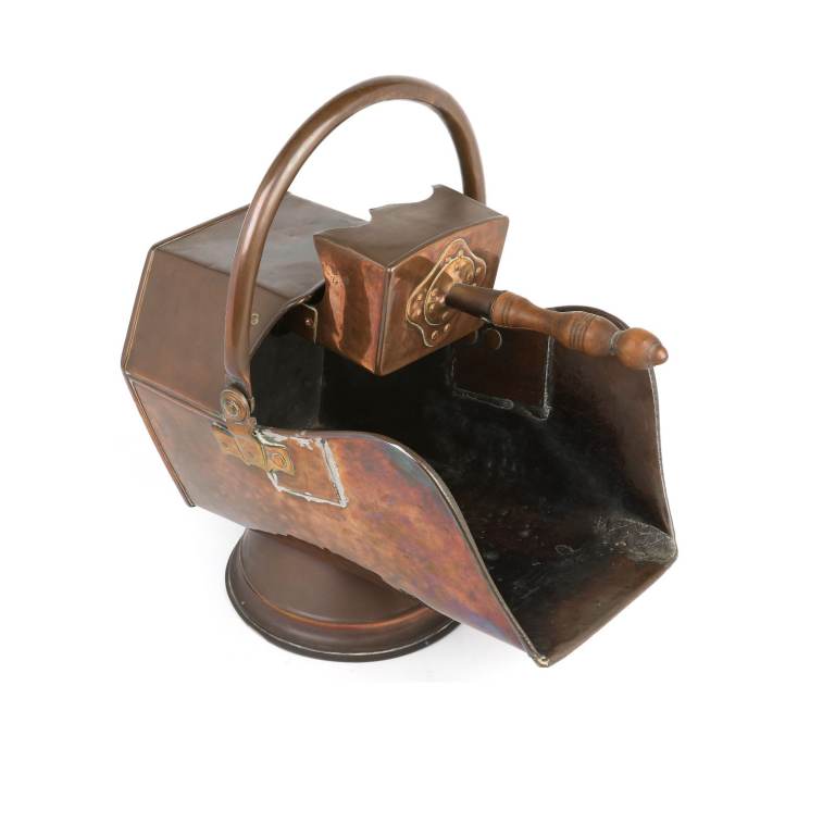 ARTS & CRAFTS COPPER FIRESIDE COAL SCUTTLE & SCOOP c1900