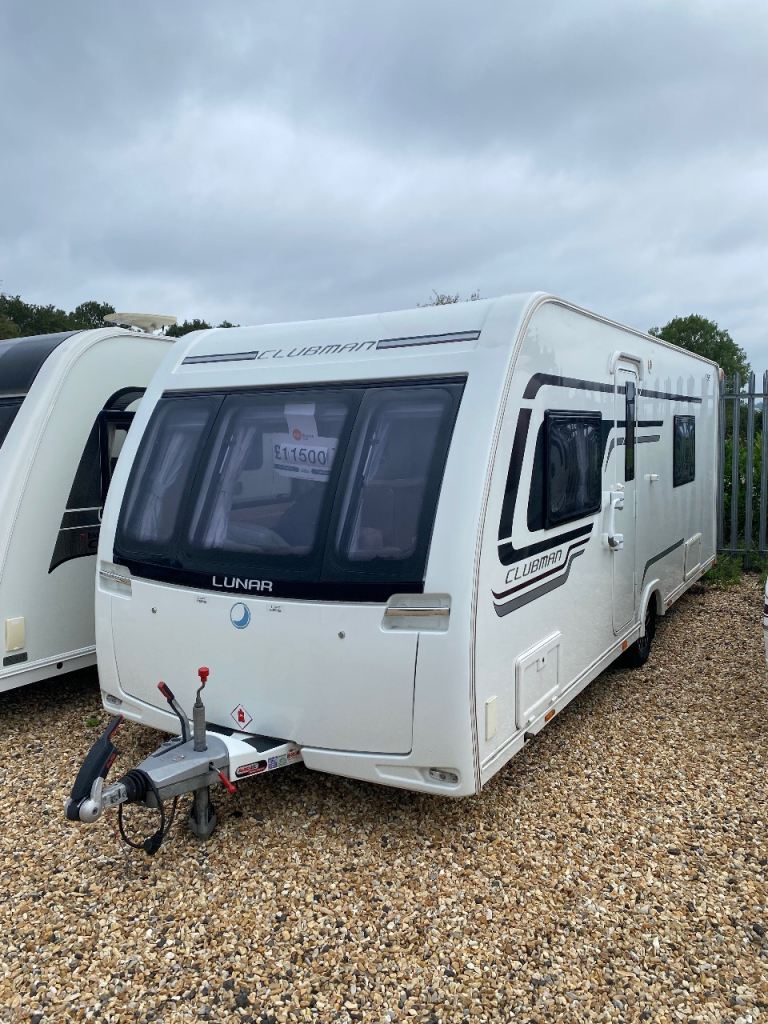 Lunar clubman se year 2016 4 berth Fixed bed