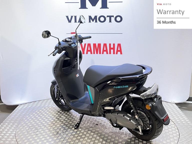 YAMAHA  NEOS DUAL BATTERY - 2025 - 0 miles