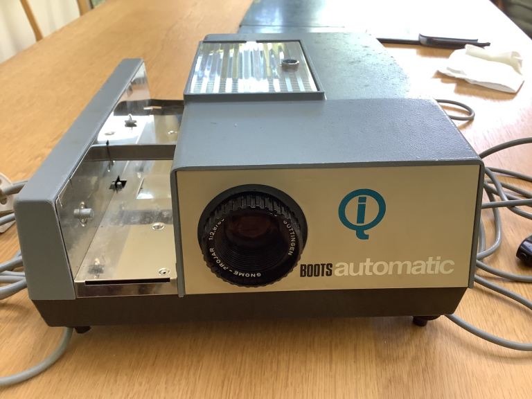 35mm slide projector