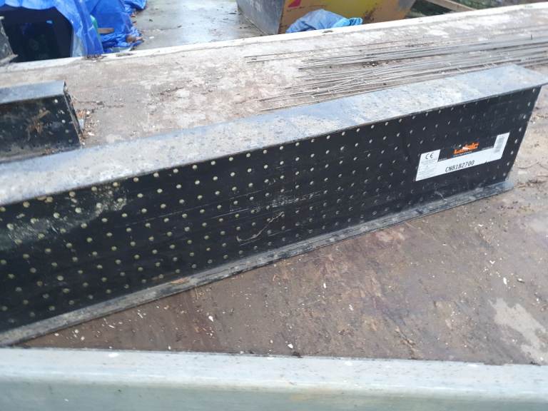 Catnic lintel 