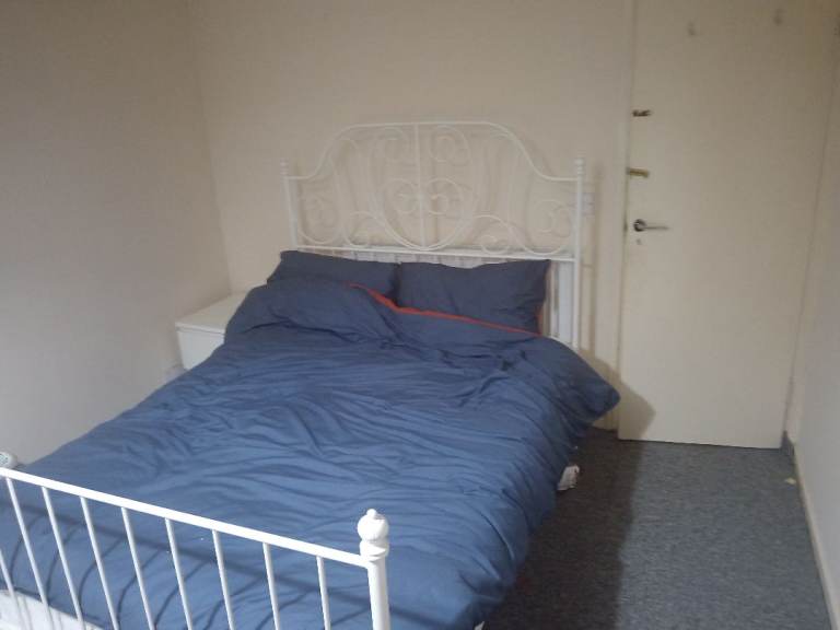 Double room to rent