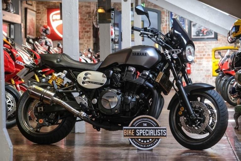 Yamaha XJR1300 XJR 1300