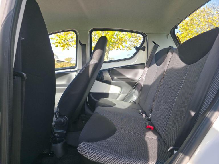 2014 Toyota AYGO 1.0 VVT-i Move MultiMode Euro 5 5dr HATCHBACK Petrol Automatic