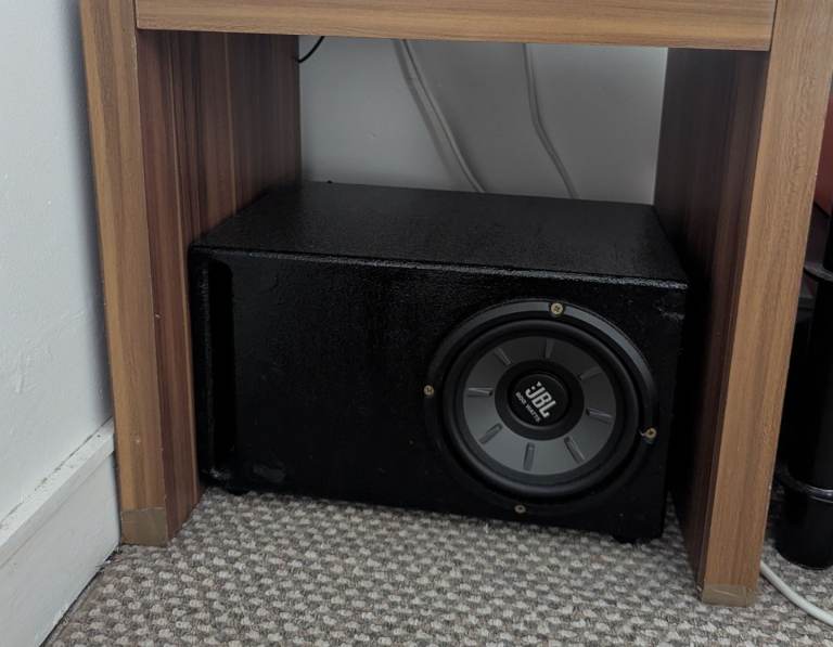 JBL (800w) subwoofer 