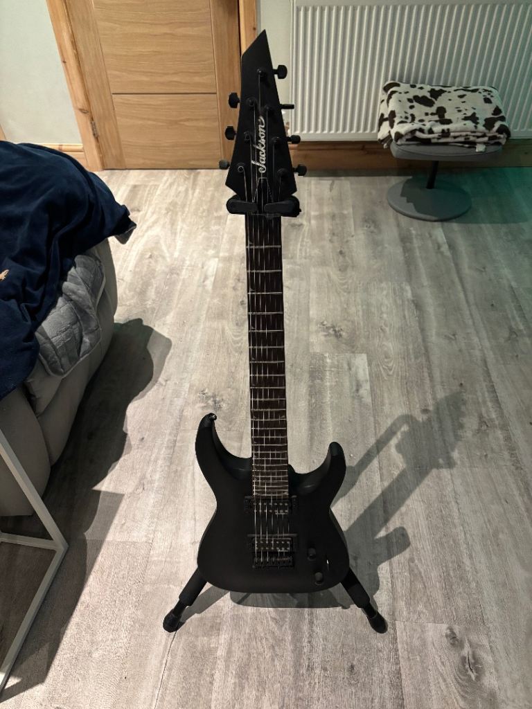 JACKSON JS SERIES 7 STRING GUITAR