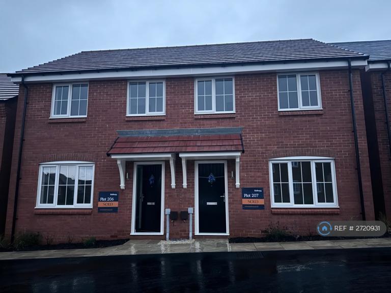 3 bedroom house in Bossu Drive, Oadby, Leicester, LE2 (3 bed) (#2720931)