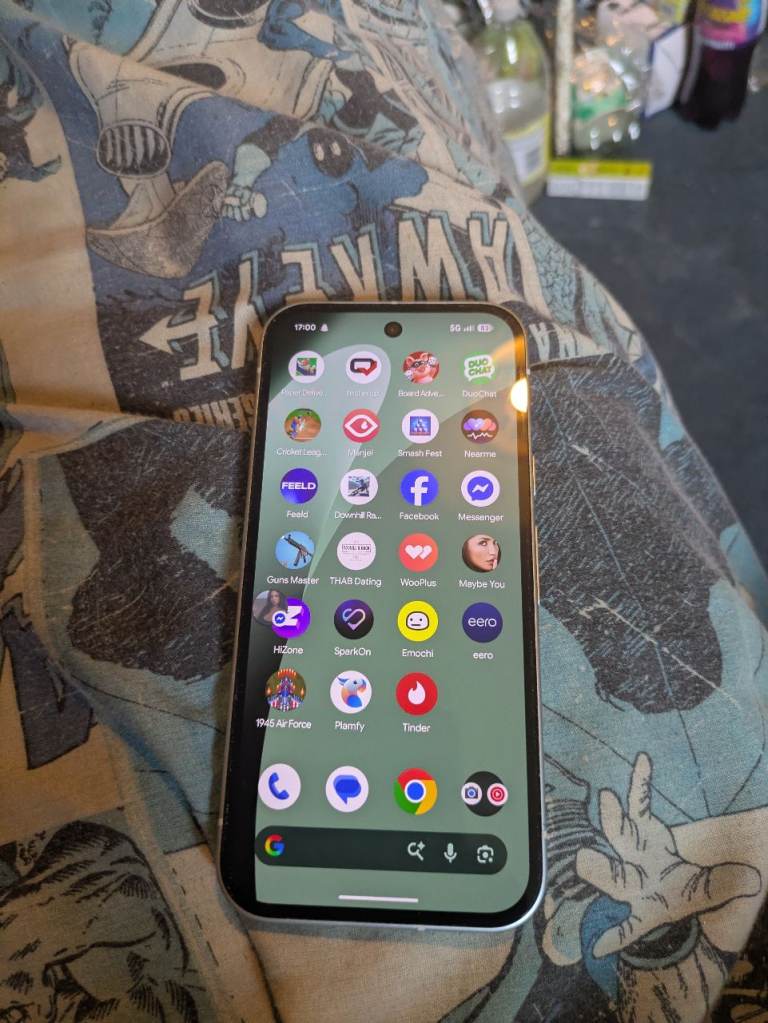 Google Pixel Mobile Phone with Black Case – Good Condition