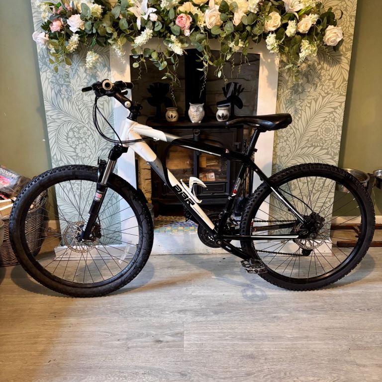 Diamondback Racing Mountain Bike Large Men’s Bicycle