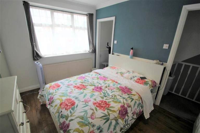 🪄🌸Your Perfect Shared Space | Double Room Available in a Quiet North Area, N17 | Move-In Ready!