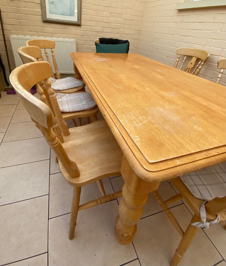 Solid country style dining set