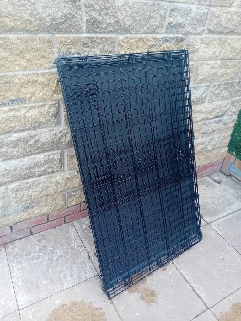 Large dog cage 