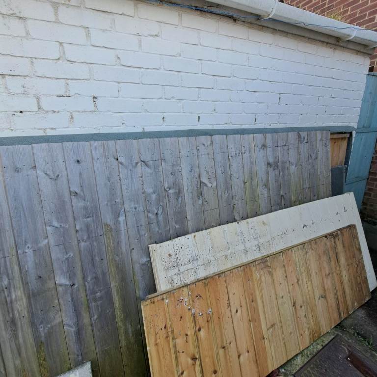 FREE WOOD x7, large, medium some with felt from roof, must collect asap, need a big van or saw.
