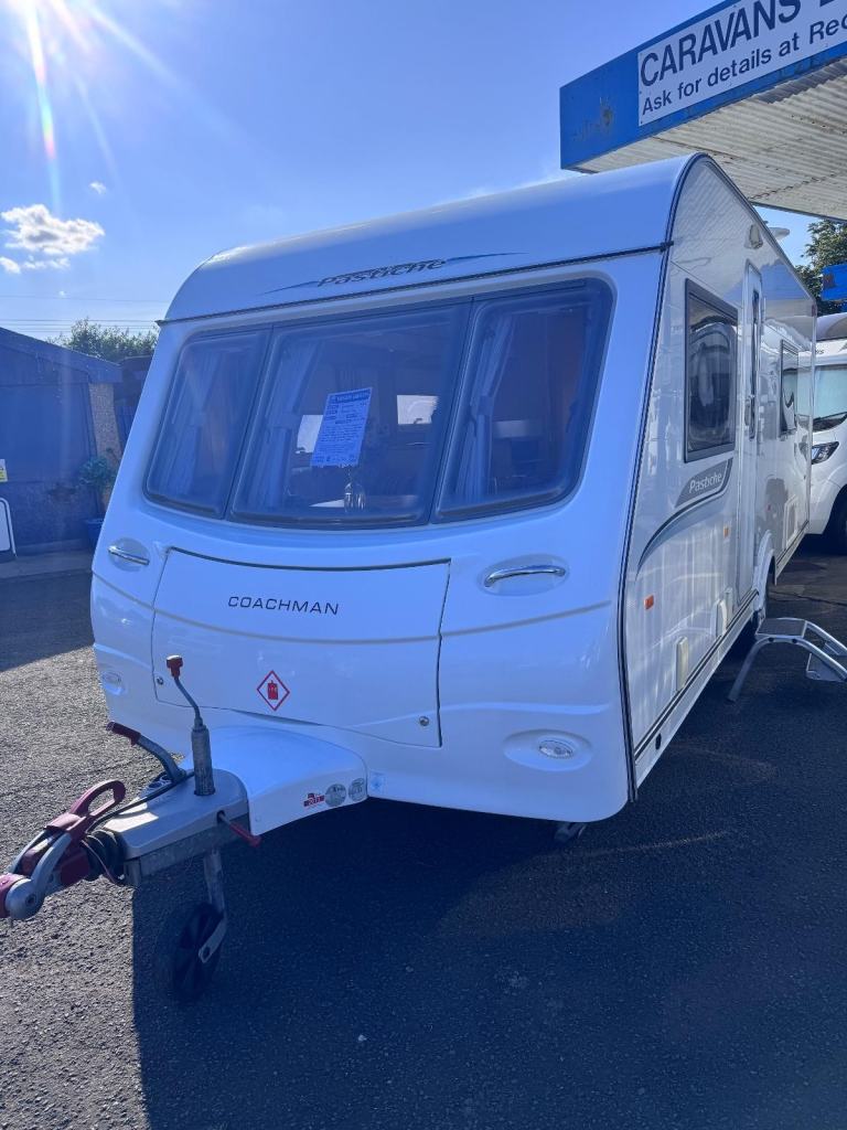 Coachman Pastiche 560, Yr2010, Fixed French Bed