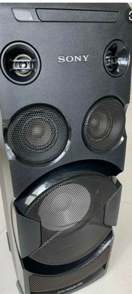 Sony Bluetooth Audio System with Lights and Karaoke – Good Condition