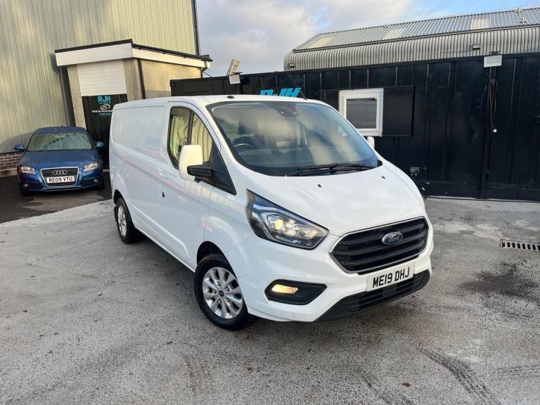 2019 FORD TRANSIT CUSTOM LWB LIMITED TOP SPEC PX WELCOME NO VAT 