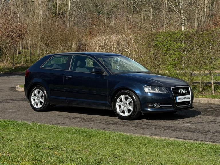2010 Audi A3 1.6 TDI SE 3dr HATCHBACK Diesel Manual