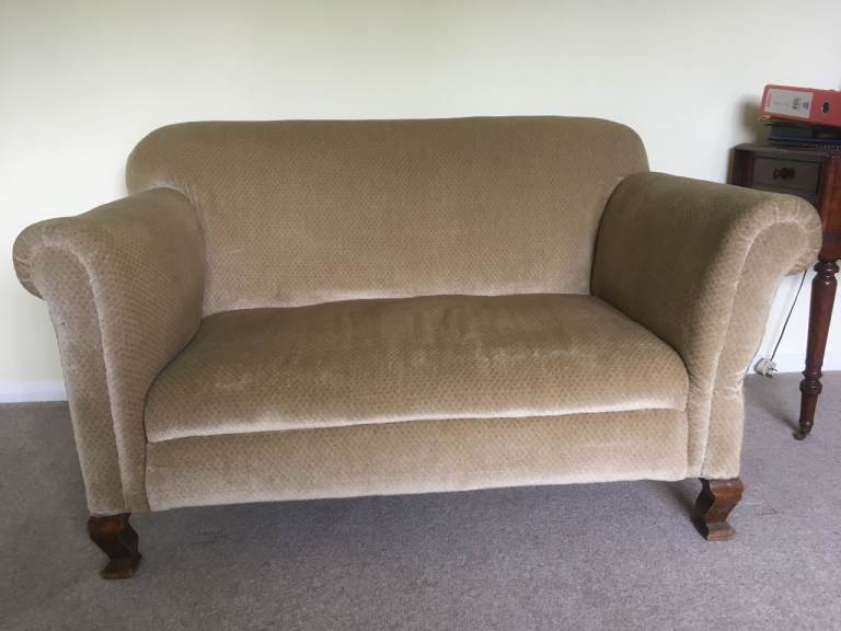 sofa, antique, excellent condition, oak legs, can drop an arm to become chaise longue