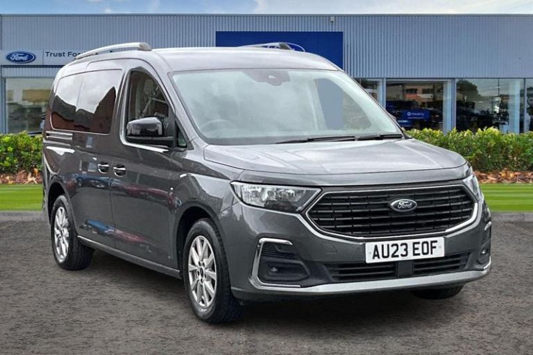 2023 Ford Tourneo Connect Titanium**7 SEATER - HEATED SEATS - SAT NAV - FRONT & REAR SENSORS - LA...